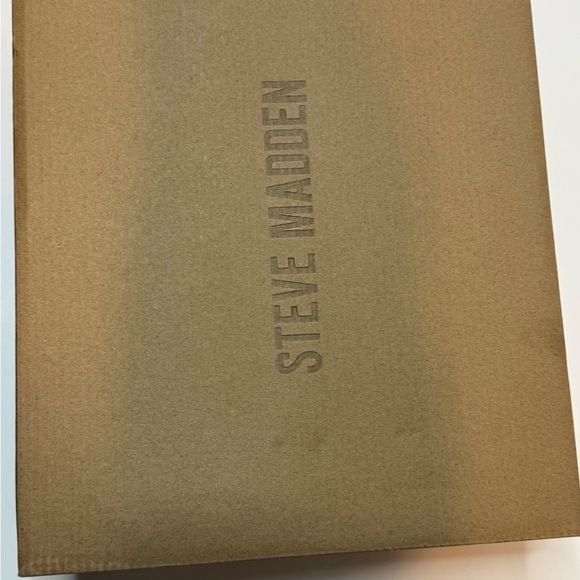 Steve Madden Maxima Baby Blue Multi Size 9.5 NIB Sneakers - Picture 9 of 10